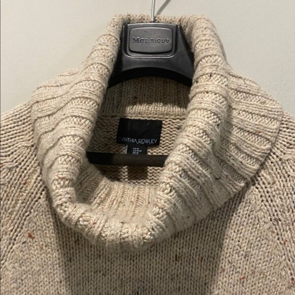 Cynthia Rowley Heathered Grey Cowl Neck Wool Sweater Size Medium Cozy Knit - Picture 5 of 13